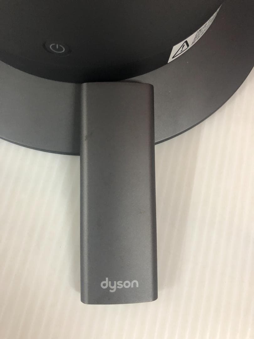 N029 dyson hot + cool am09　2019年製ファンヒーター