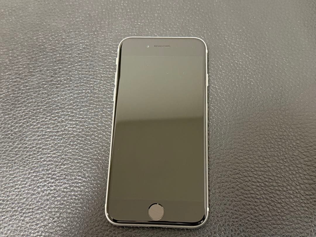 美品iPhone SE