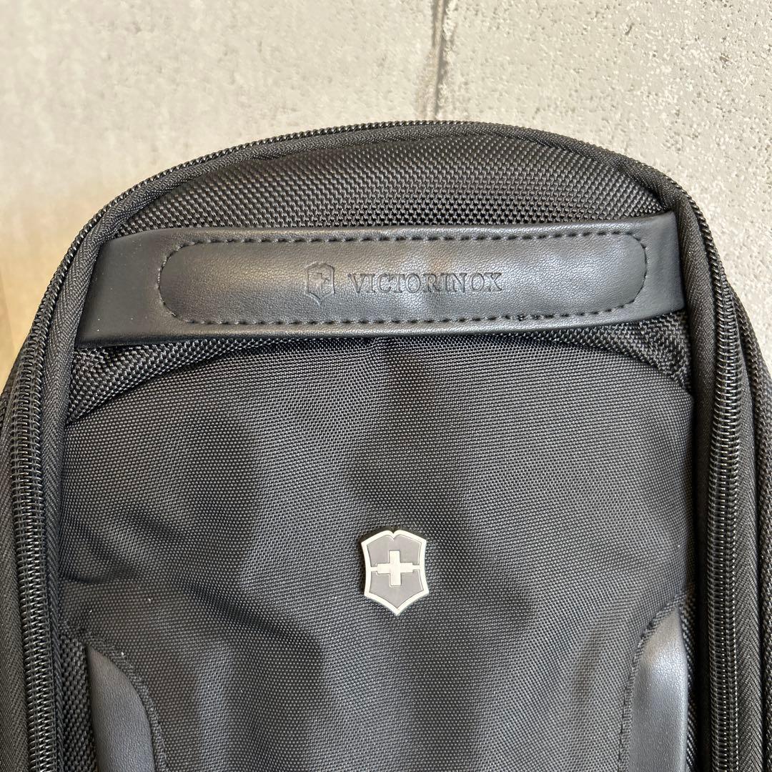 ❤️新品未使用❤️Victorinox ❤️ボディバッグ タブレットスリング 黒軽い