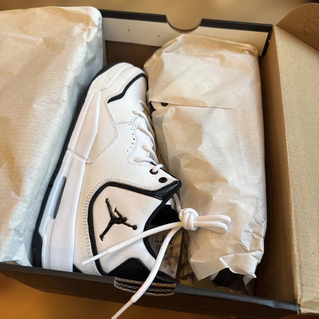 スニーカー JORDAN COURTSIDE 23 White/Black 24cm