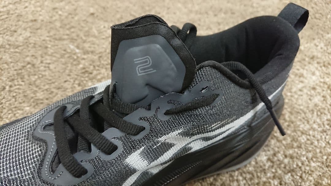 asics アシックス SUPERBLAST 2 ランニングシューズ 26cm