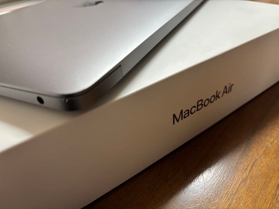 MacBook Air 2020 スペースグレイ 512G M1チップ搭載モデル