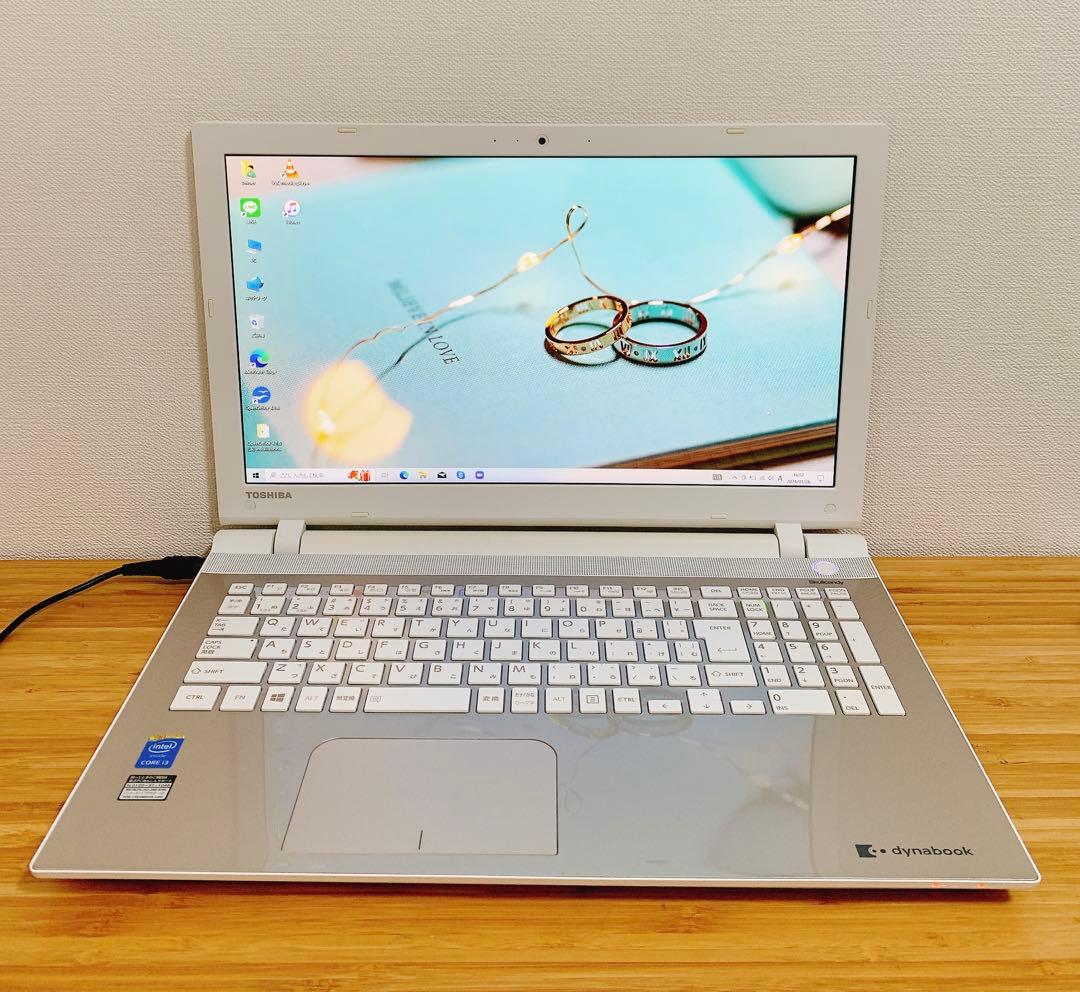 カメラ付PC✨ノートパソコン　オフィス付き✨SSD✨人気のdynabook✨薄型