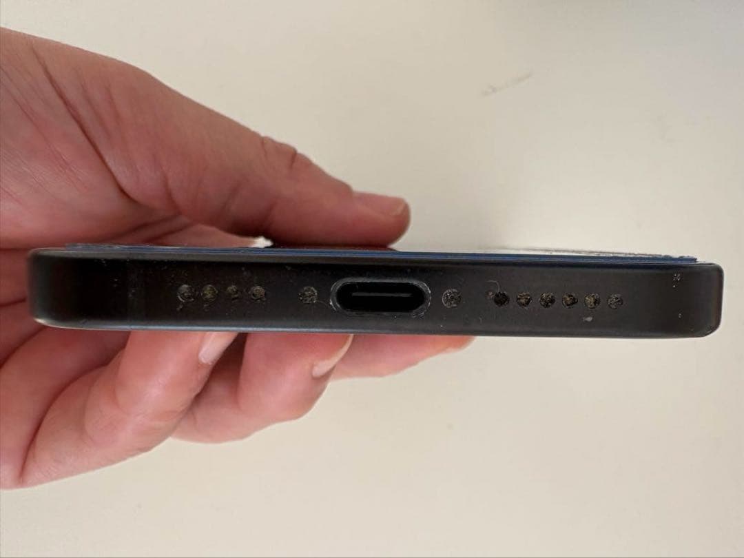 iPhone15 plus 128gb ブラック バッテリー87%