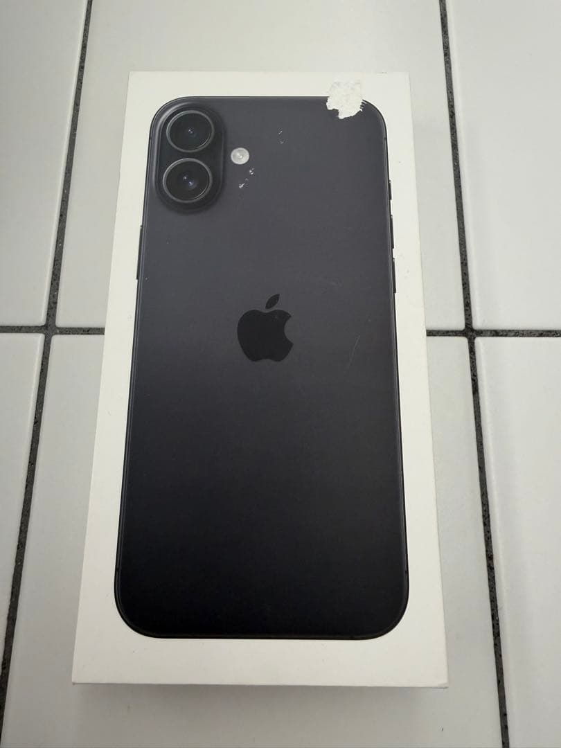 h*4様 Apple iPhone 16Plusブラック 本体　256GB SI