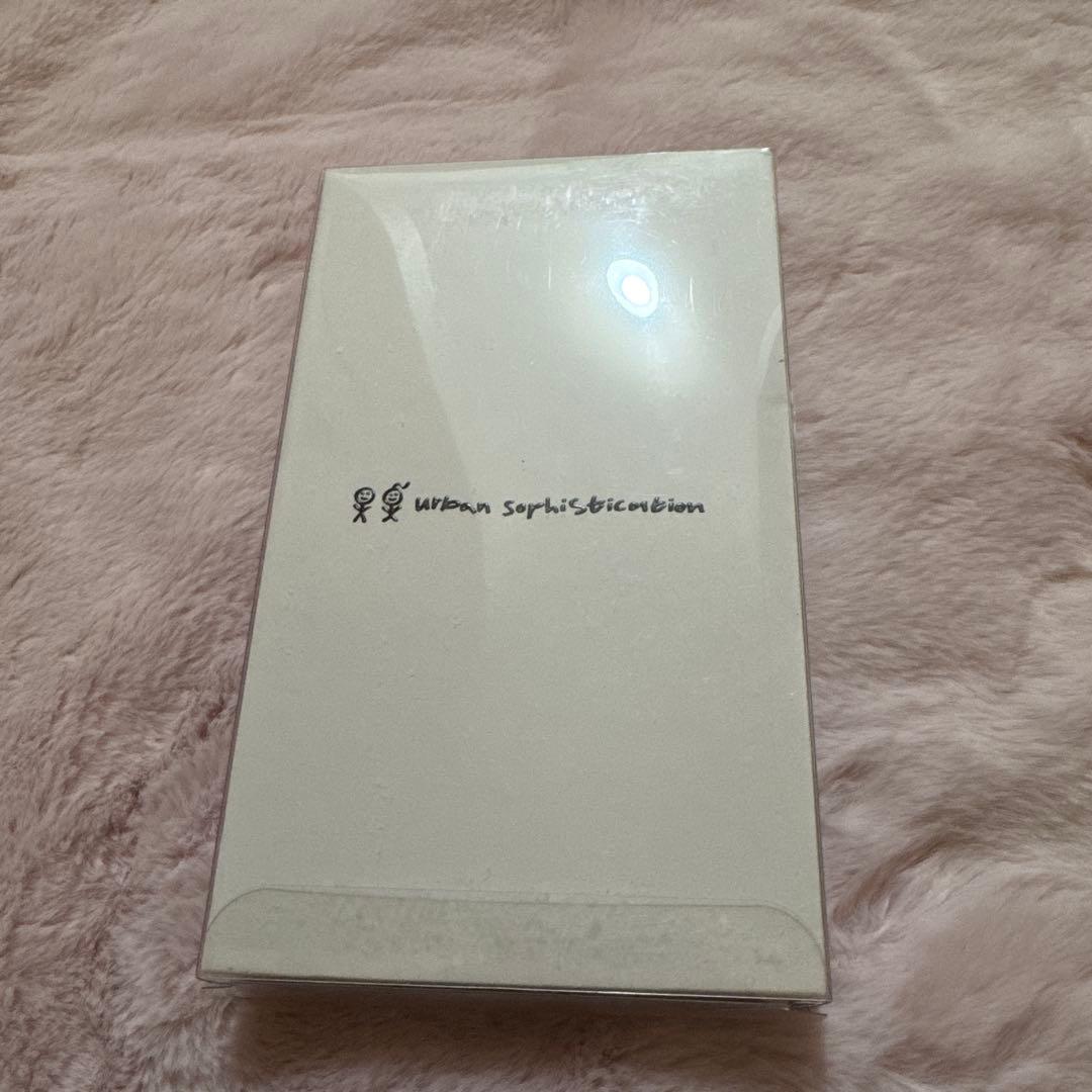 新品未開封アーバンソフィスティケーション　スマホケース　 15proMAX