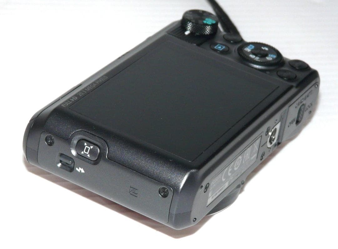 ほぼ新品です！Canon SX720 HS WiFi コンパクトデジタルカメラ