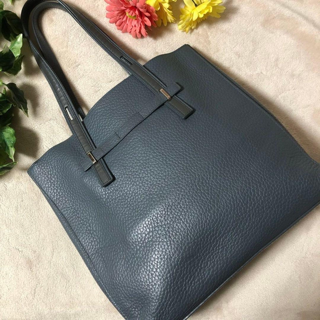 美品　FURLA　フルラ　トートバッグ　MAN GIOVE L　ジョーヴェ　A4