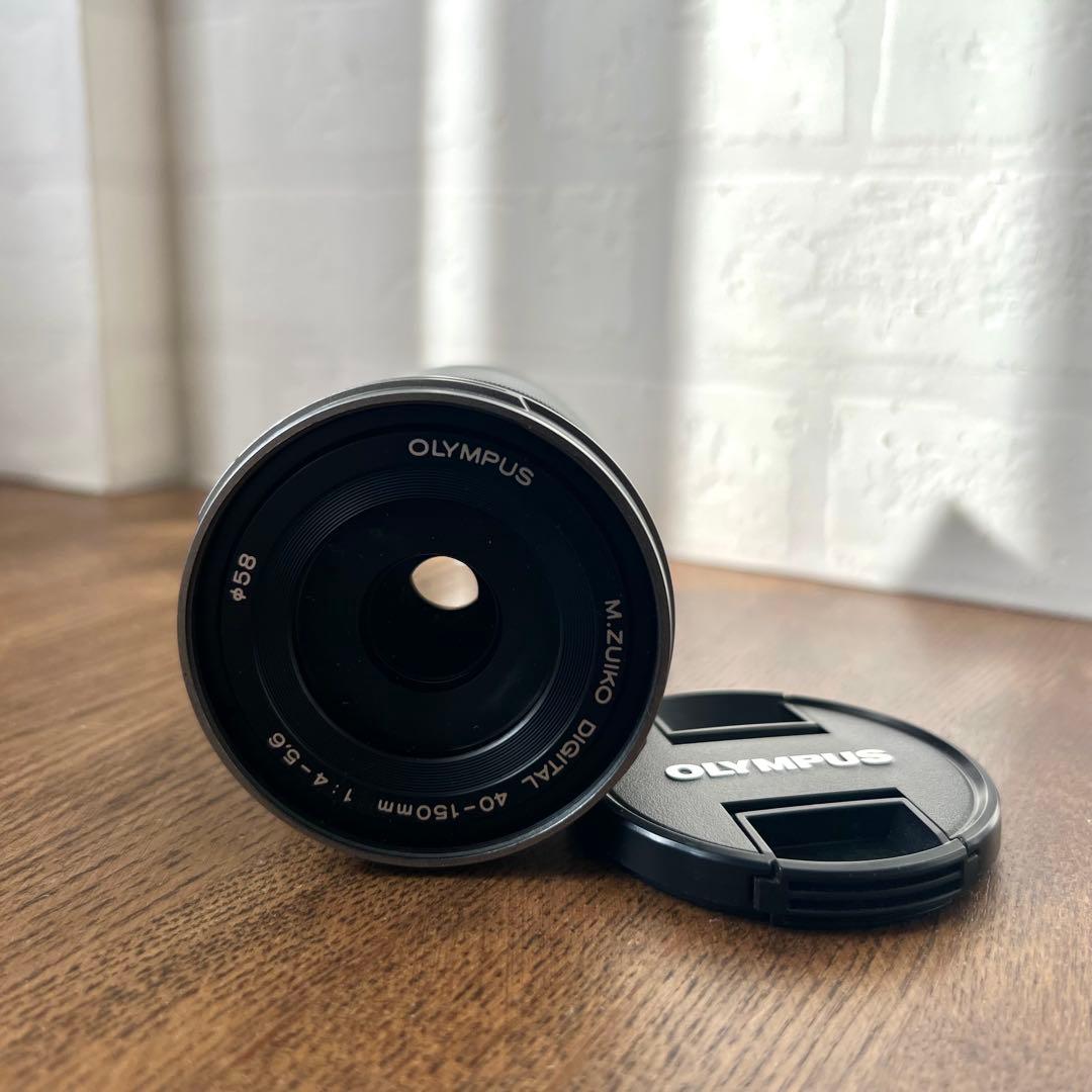 OLYMPUS PEN E-PL8 ホワイト レンズ付き