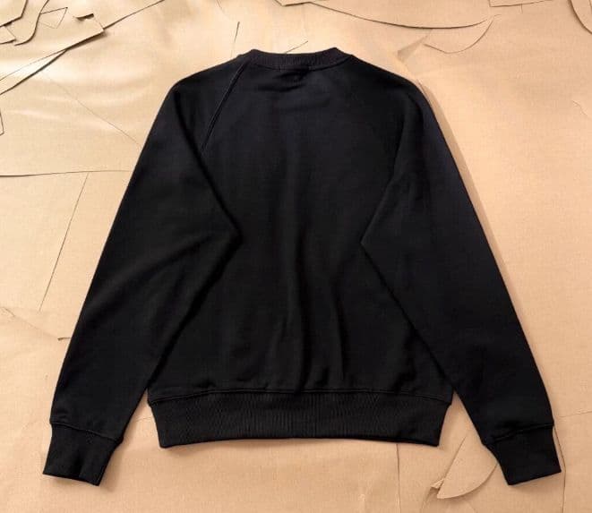 ✨新品✨ ami paris ブラック ハート刺繍 ラグランセーター