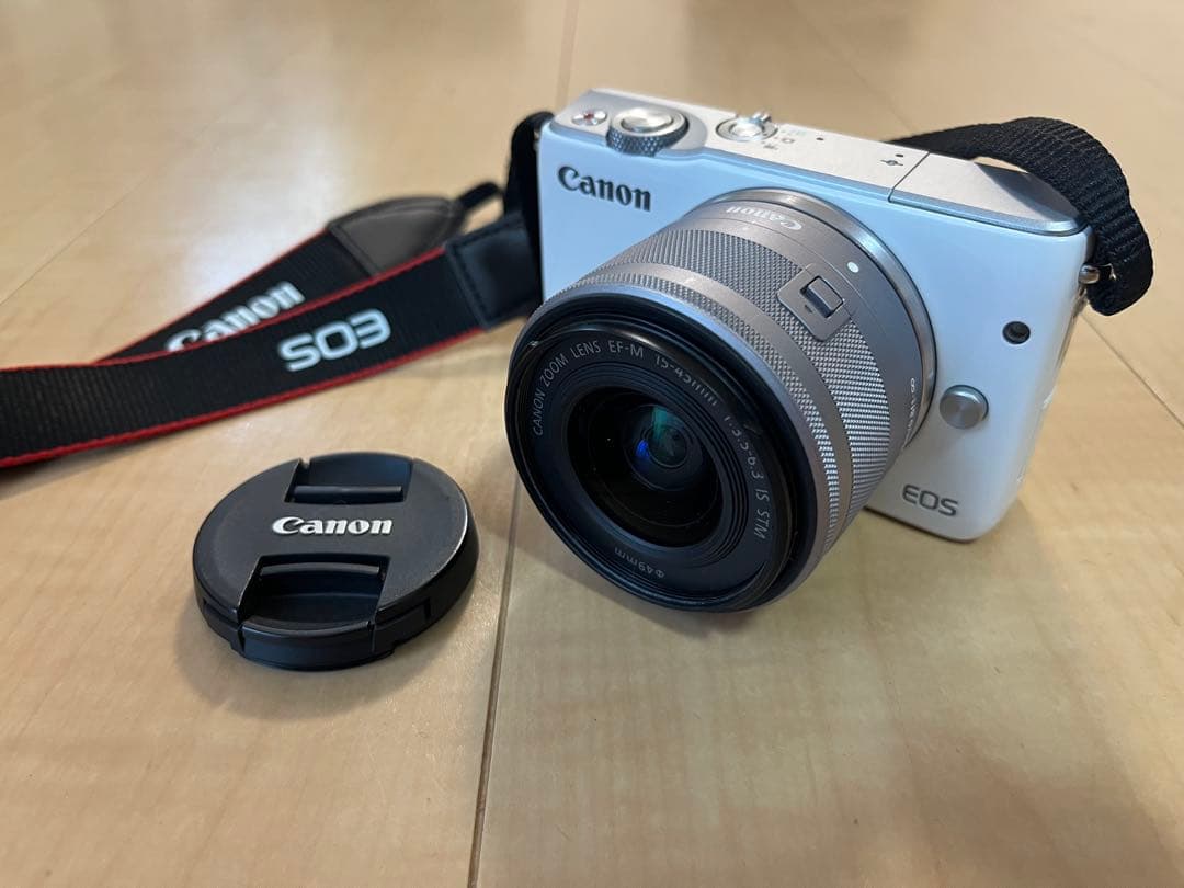 値下げ済　Canon EOS ミラーレスカメラ ホワイト