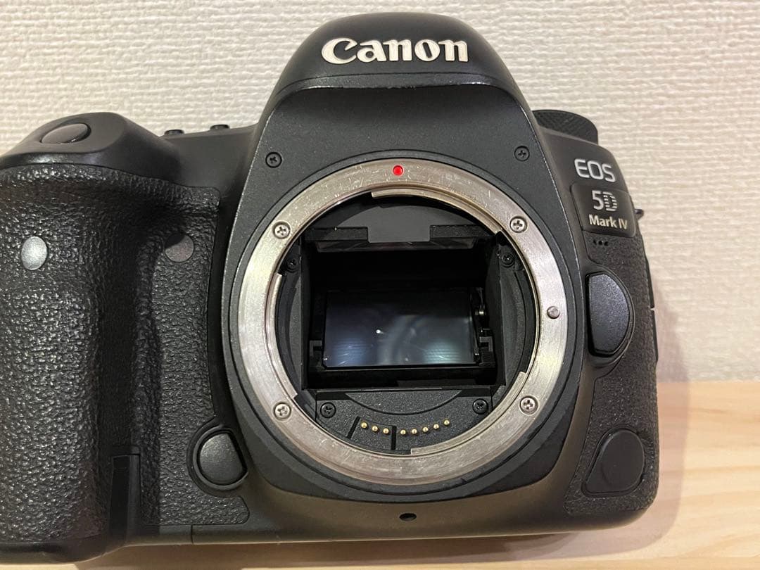【美品 完動品】Canon EOS 5D Mark IV ボディ #25357