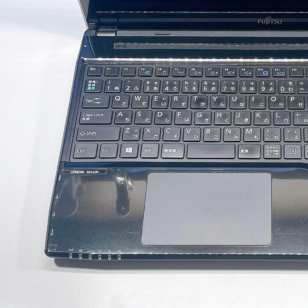 Windows11✨たっぷり保存❣️大容量1TB✨ノートパソコン カメラ付き