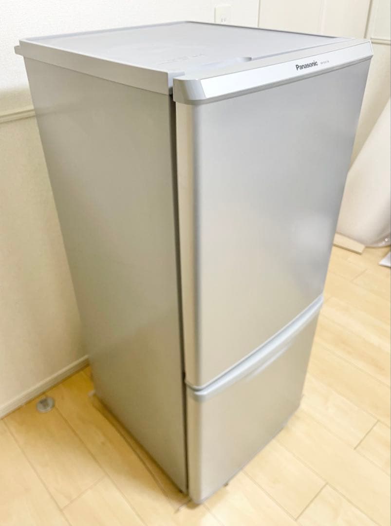 Panasonic 冷凍冷蔵庫 NR-B147W-S 2015年製