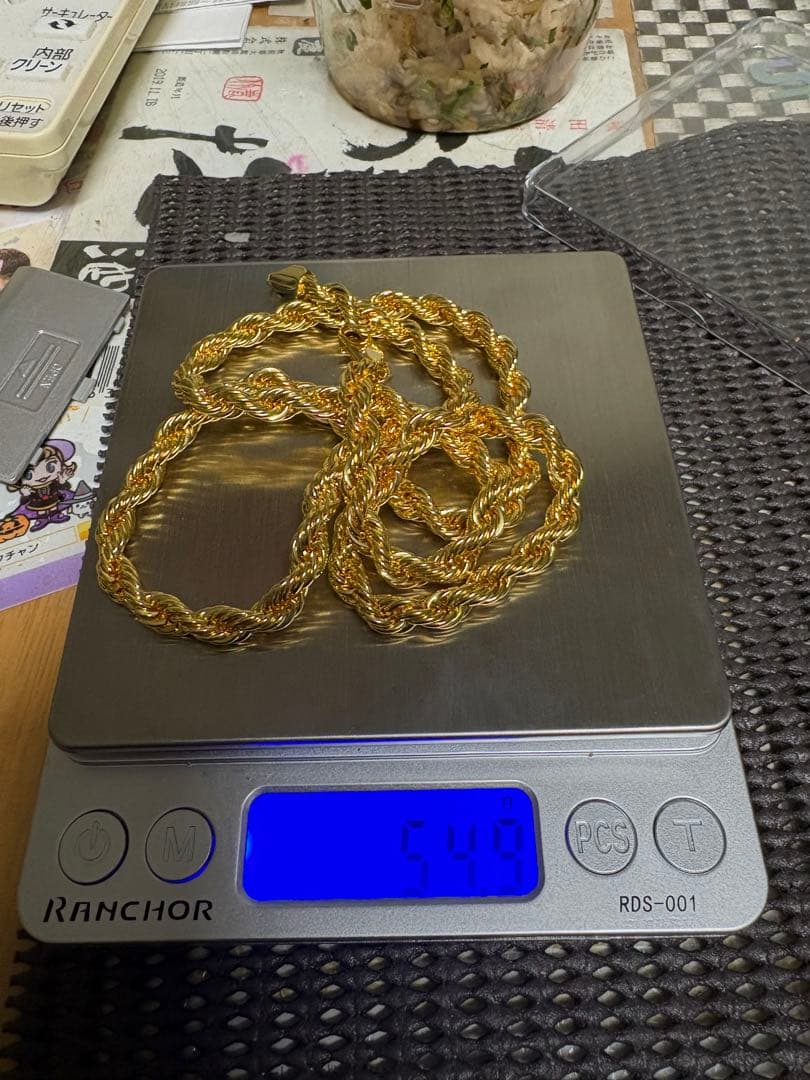 ゴールド ツイストチェーンネックレス