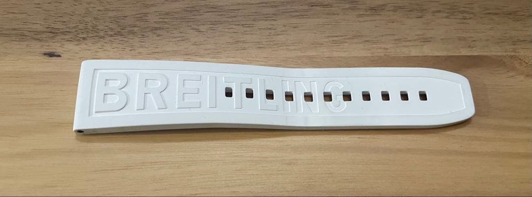 BREITLING ホワイト ダイバープロ ラバーストラップ 22MM 尾錠つき