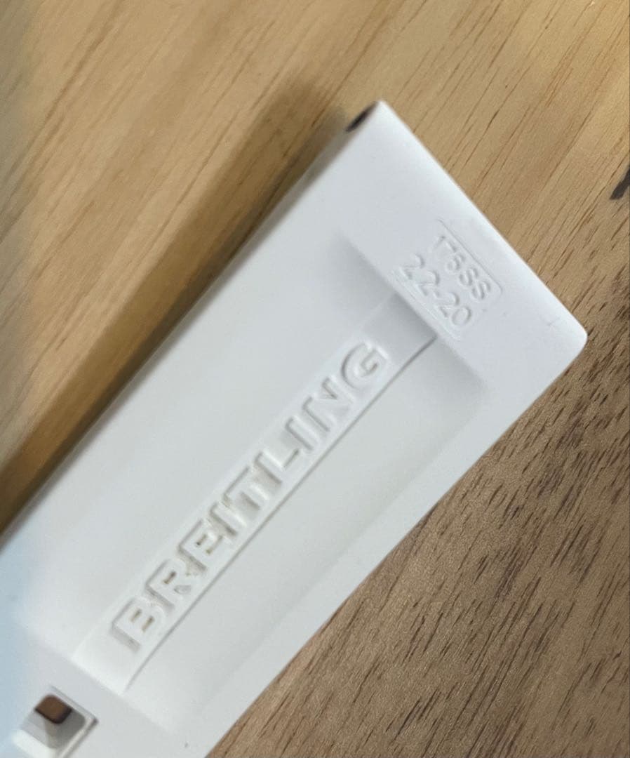 BREITLING ホワイト ダイバープロ ラバーストラップ 22MM 尾錠つき