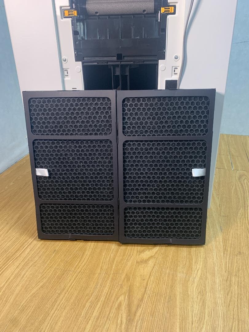 K★246 シャープ 空気清浄機 FU-M1400-W　2020年