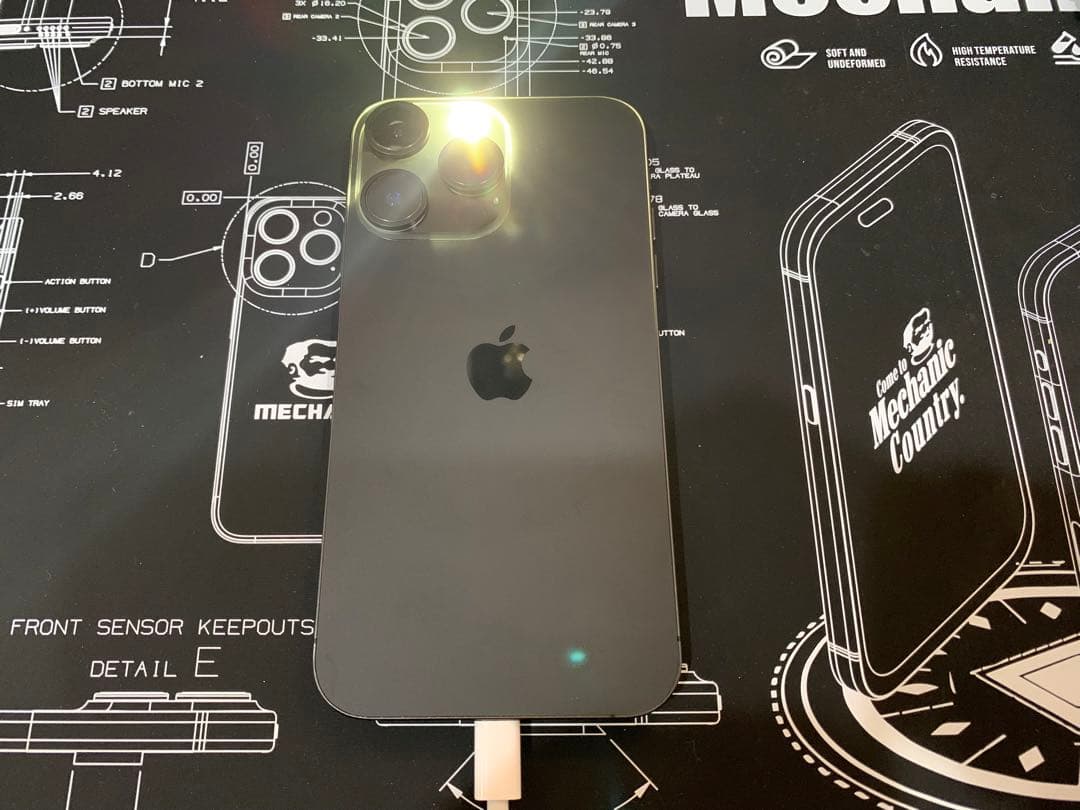 Apple iPhone XR カスタム品 (15Pro風) 128GB