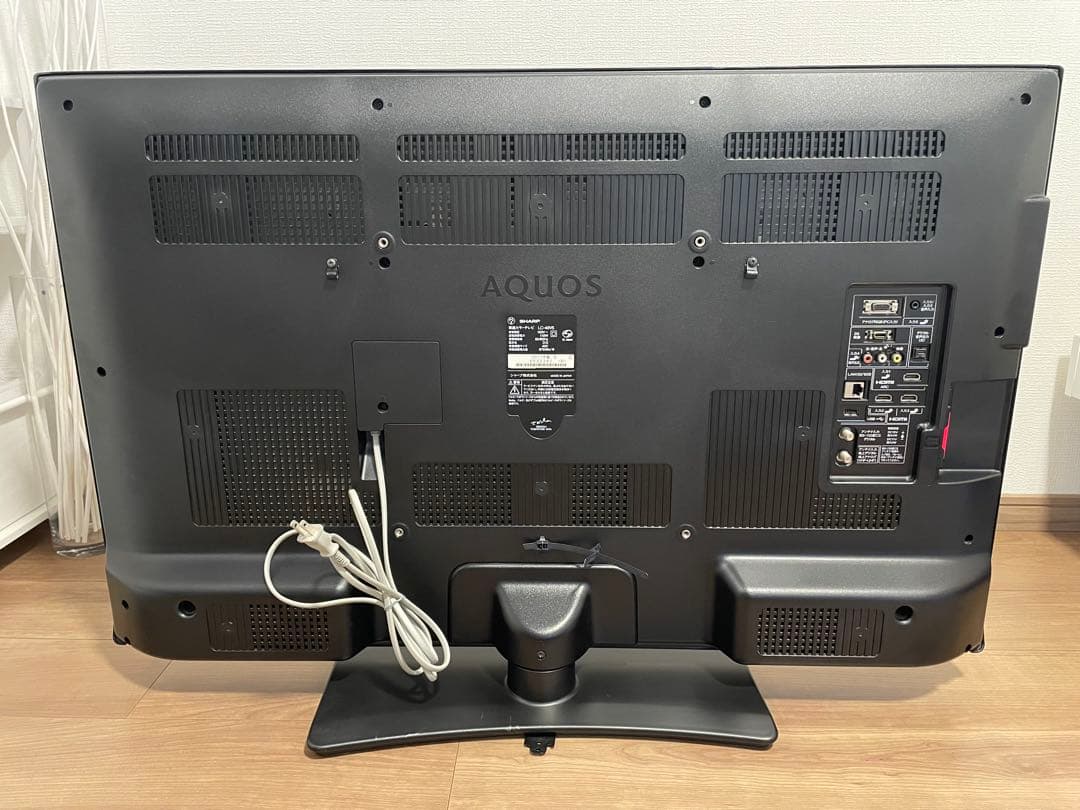 AQUOS 液晶テレビ 40型　リモコン、ケーブル