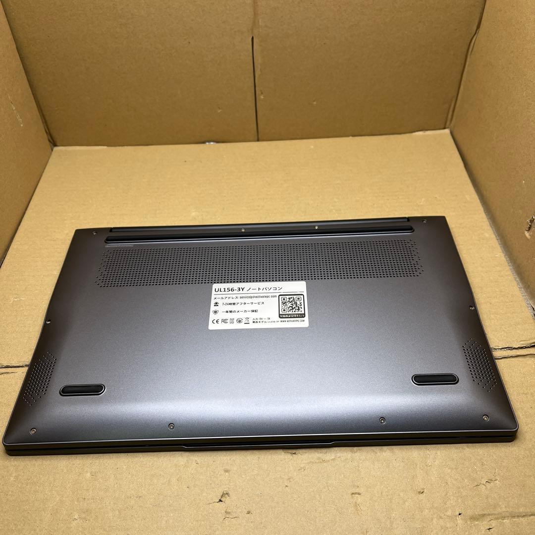 EYY UL156-3Y 15.6インチ パソコン Core m3-8100Y