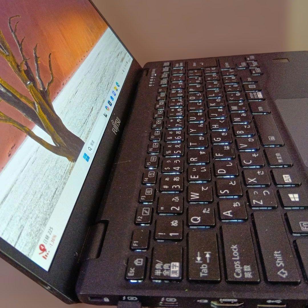 X② 富士通　ＦＭＶＵ34011　U9311/F