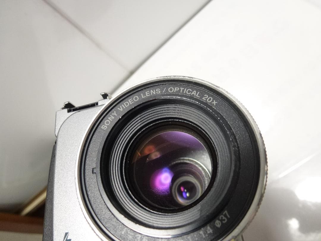 希少　動作品　SONY ソニービデオカメラ　 DCR-TRV735　8mmテープ