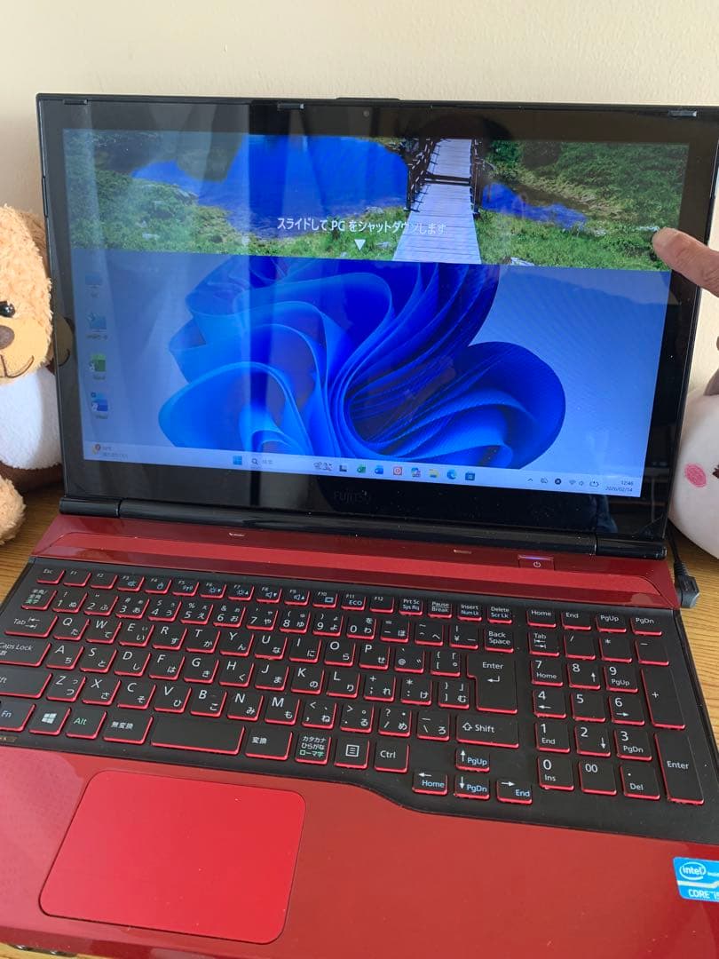 富士通タッチパネルi5/8/8/SSD275GB office2024