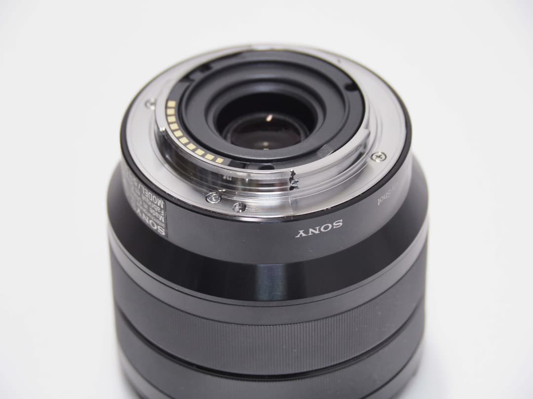 SONY E 10-18mm F4 OSS （Eマウントレンズ）