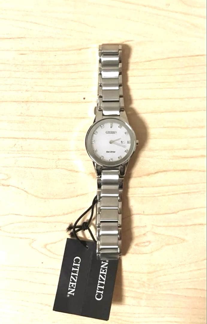 シチズンCitizen Axiom Diamond Bracelet Watch