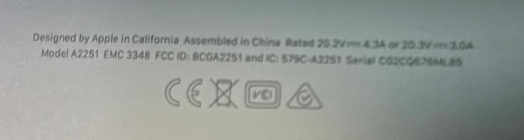 MacBook Pro 2020 13インチ i5/16GB/512GB/UK