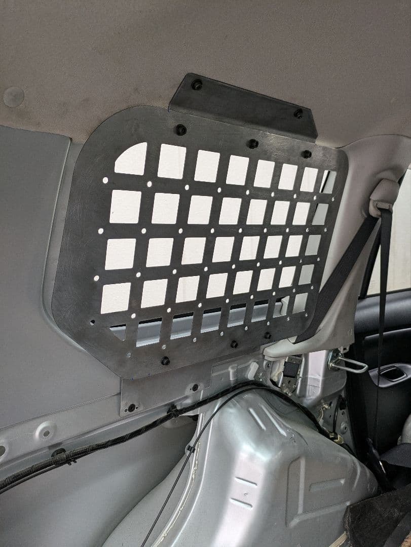 プロボックス　サクシード　インナーメッシュパネル　左右セット　無塗装品