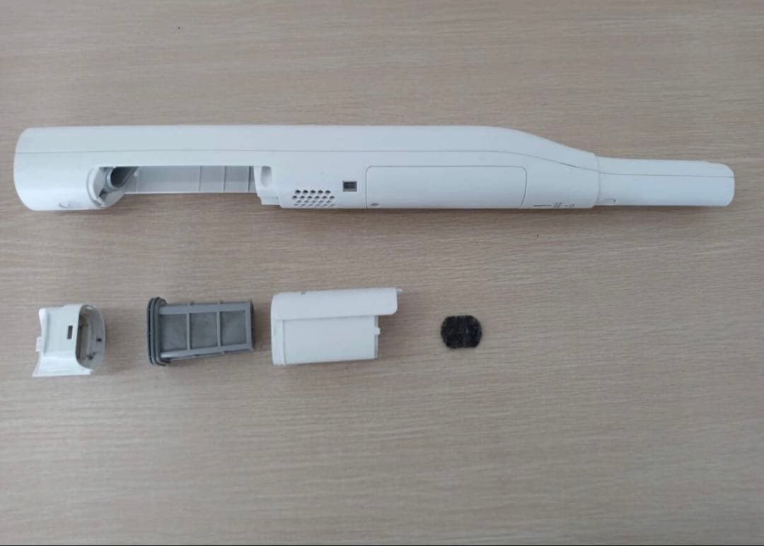 Panasonic MC-NS10K コードレス掃除機 2021年製