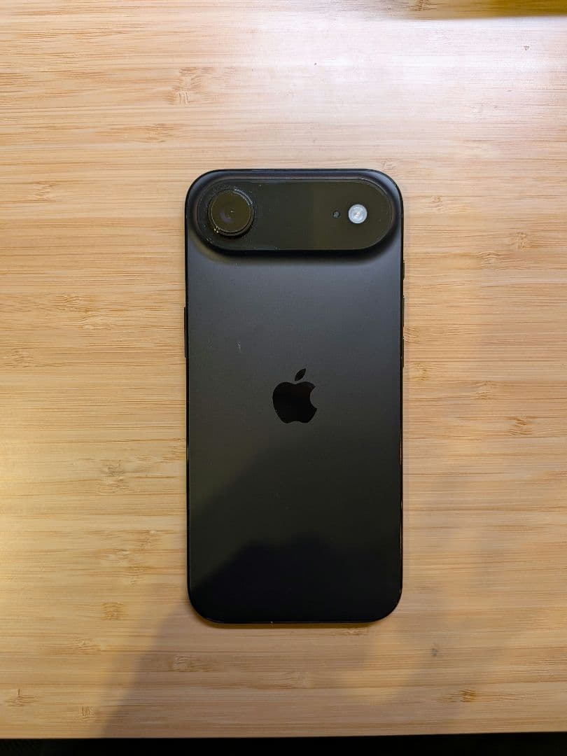 Apple iPhone Air 256GB ブラック