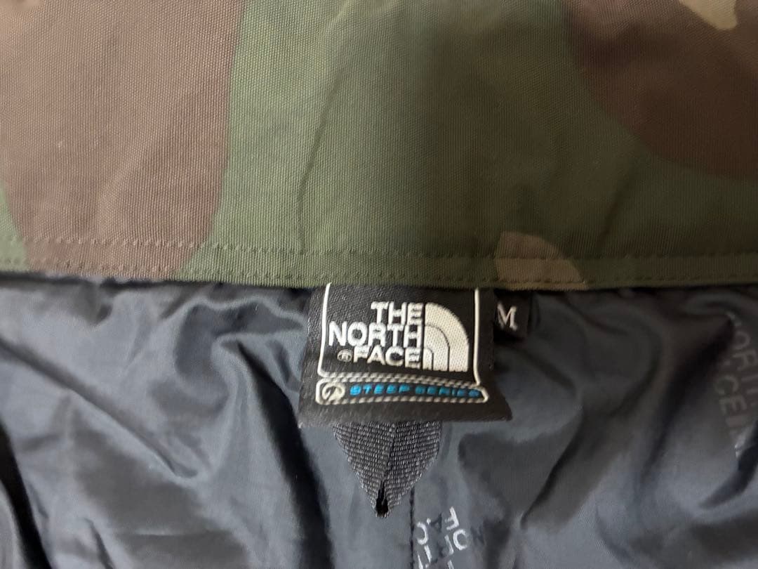 THE NORTH FACE 迷彩スノーボードウェア Mサイズ
