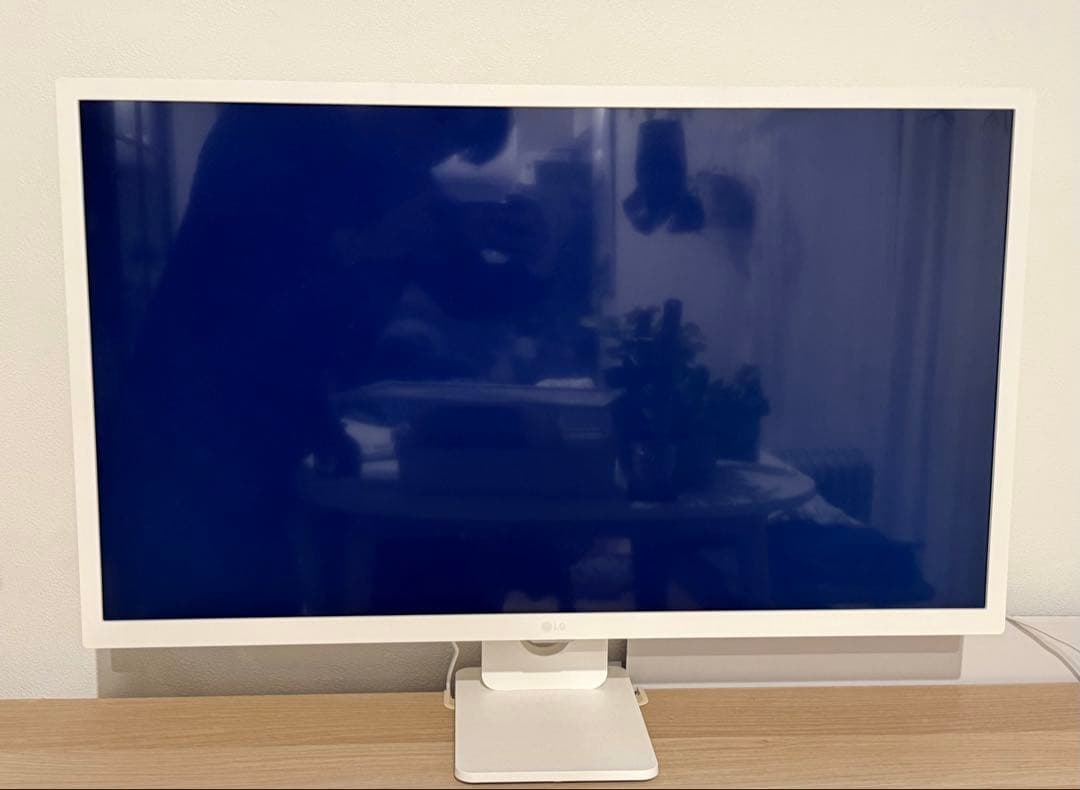 LGスマートモニター　32