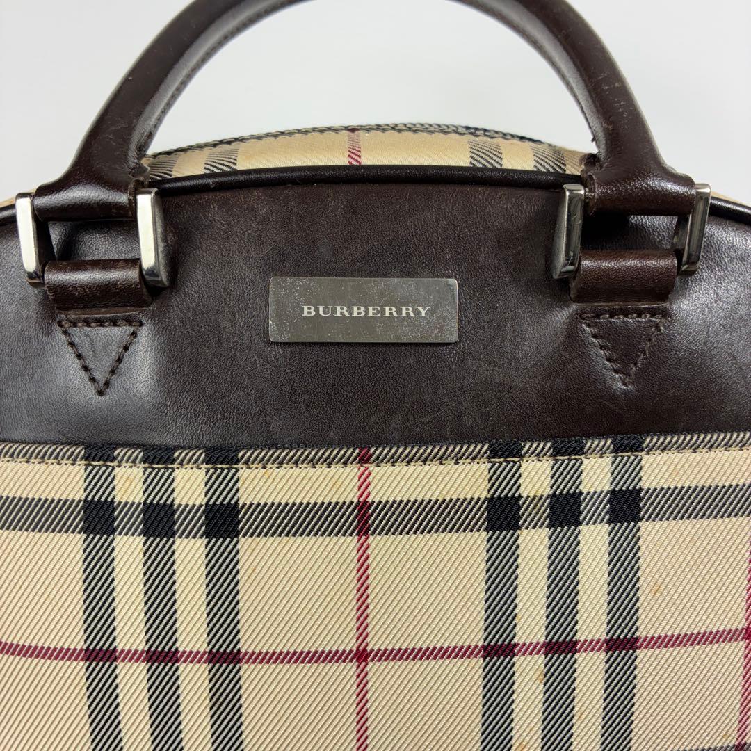 公*o様 美品✨BURBERRY ノバチェック ロゴプレート ハンドバッグ 自立