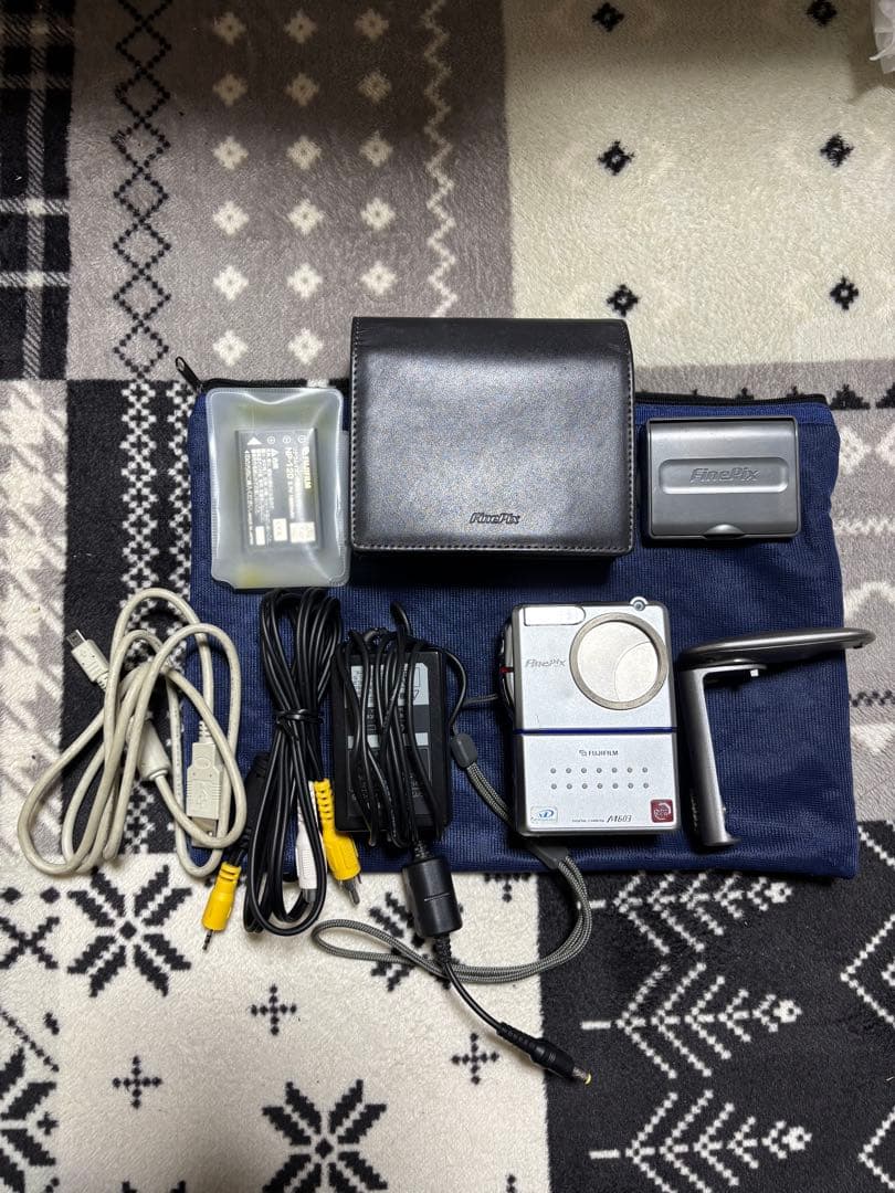 Fujifilm FinePix M603 デジタルカメラ