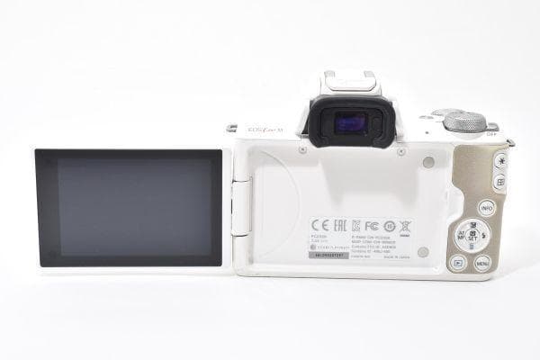 【美品】キャノン Canon EOS KissM ダブルズームキット SDカード