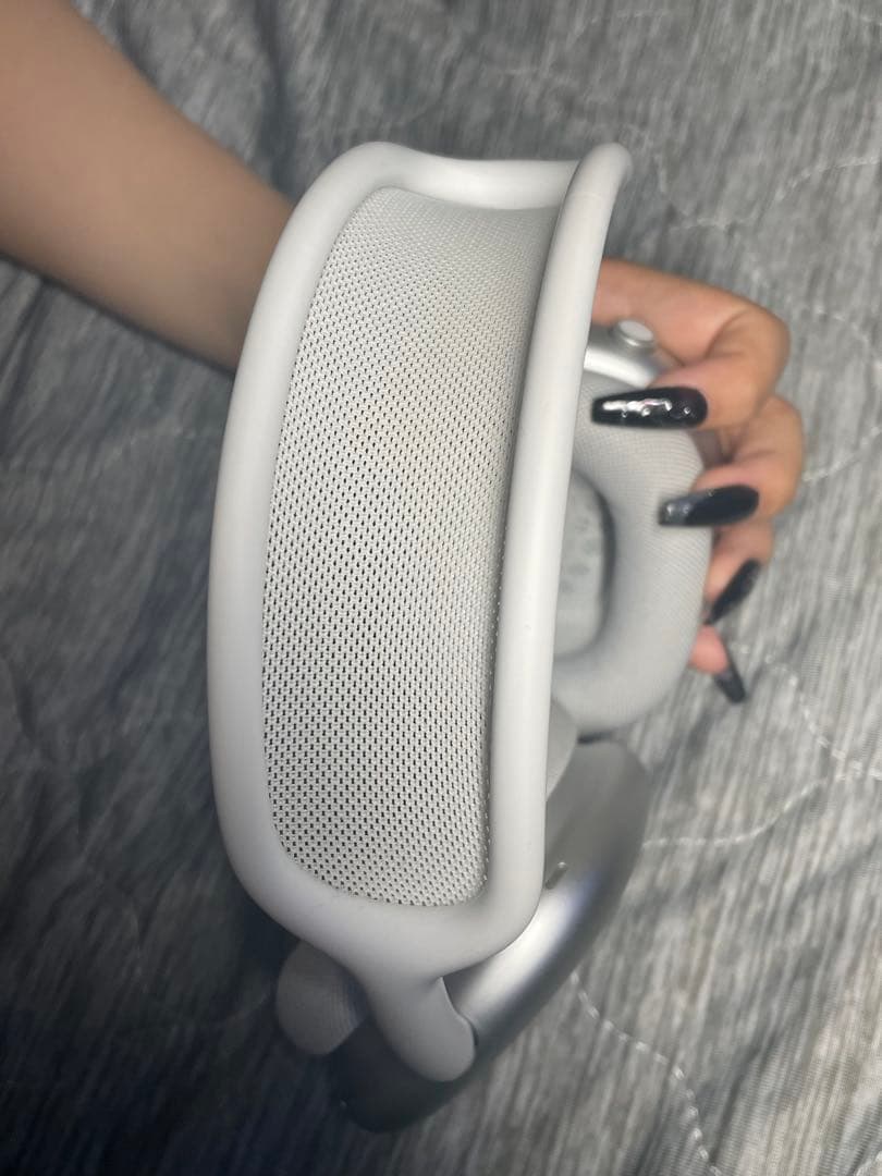 AirPods max シルバー