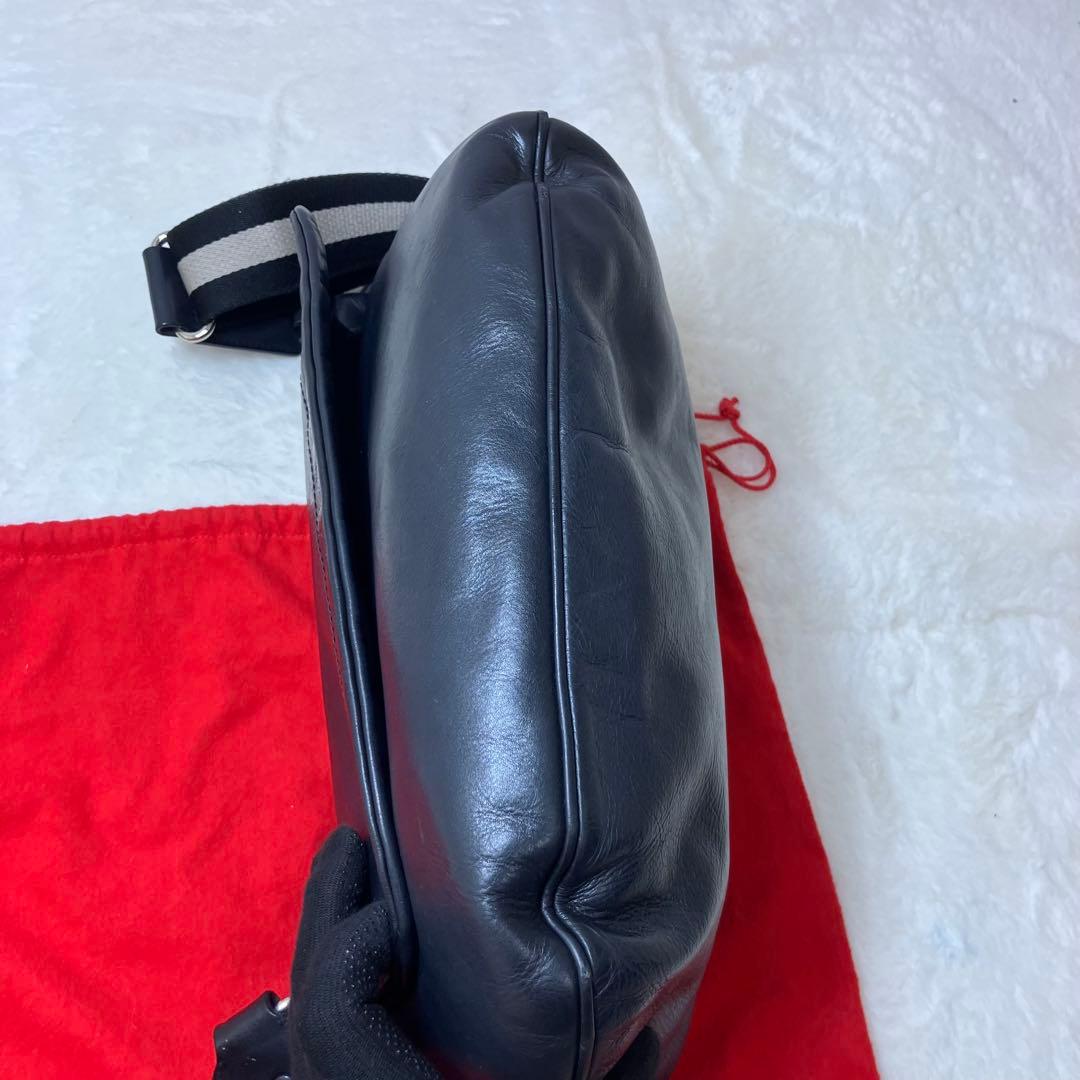 バリー トレインスポッティング 本革 レザー メッセンジャーバッグ ブラック