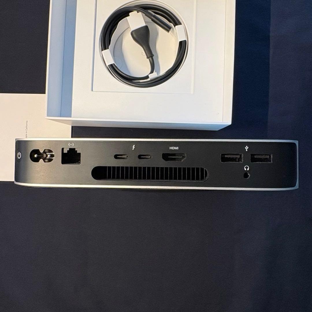 【M2】Apple Mac mini (M2) 256GB SSD本体