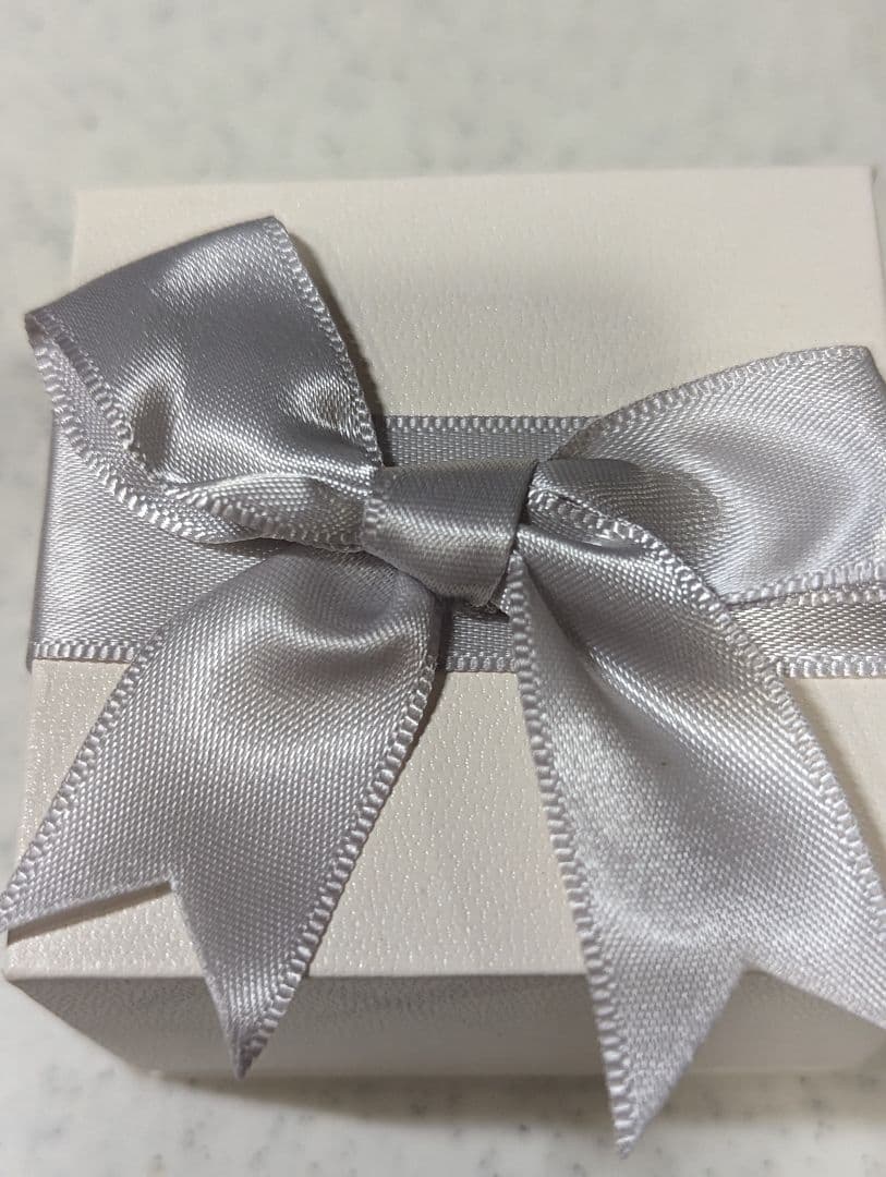 天才　K18ダイヤモンド フープピアス　ピンクゴールド片耳