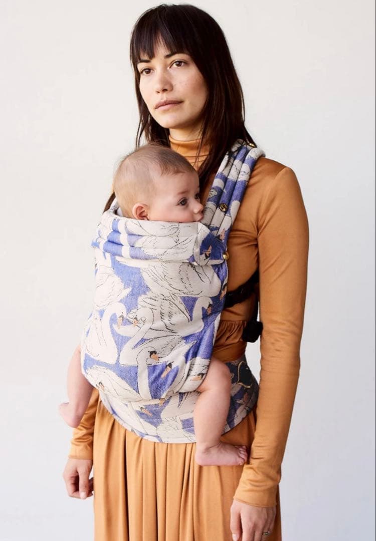【artipoppe】抱っこ紐　モノガミー