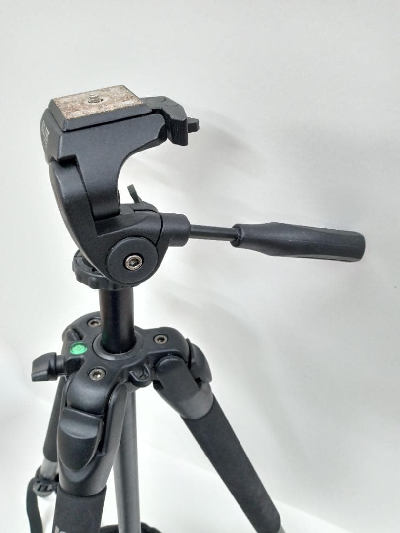 SLIK　スリック　SC303カーボン　カメラ　三脚　未使用のケース付き