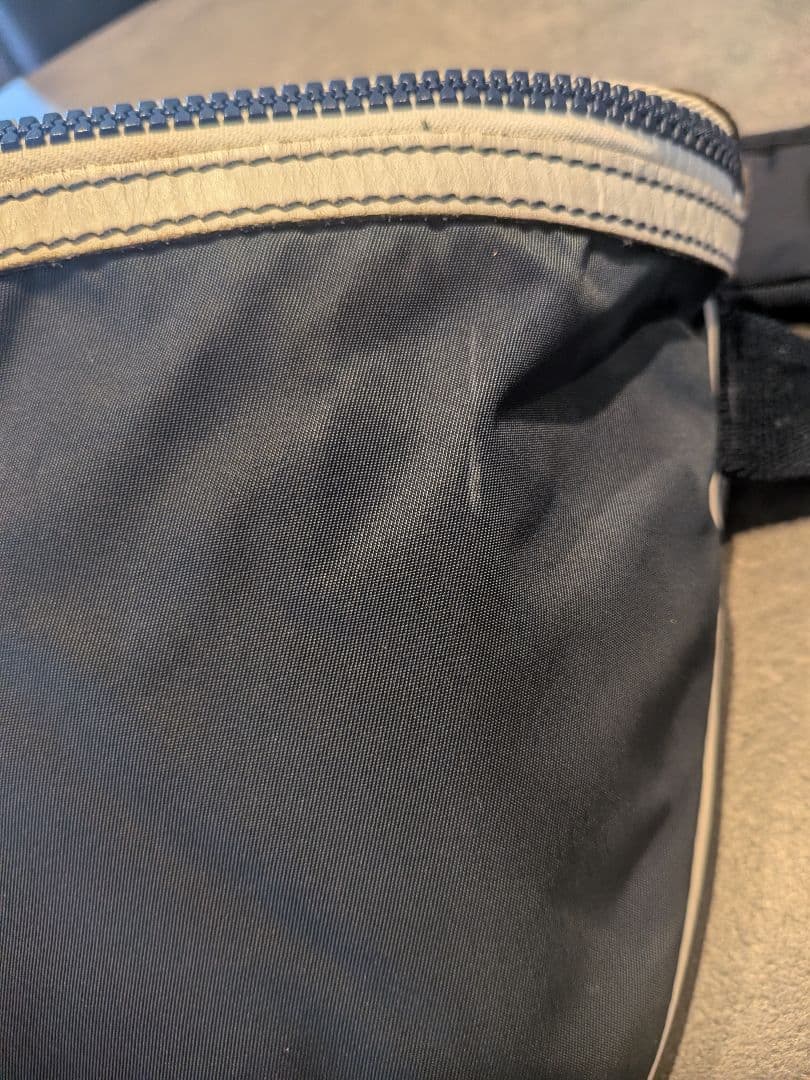 GUCCI ボディバッグ ネイビー