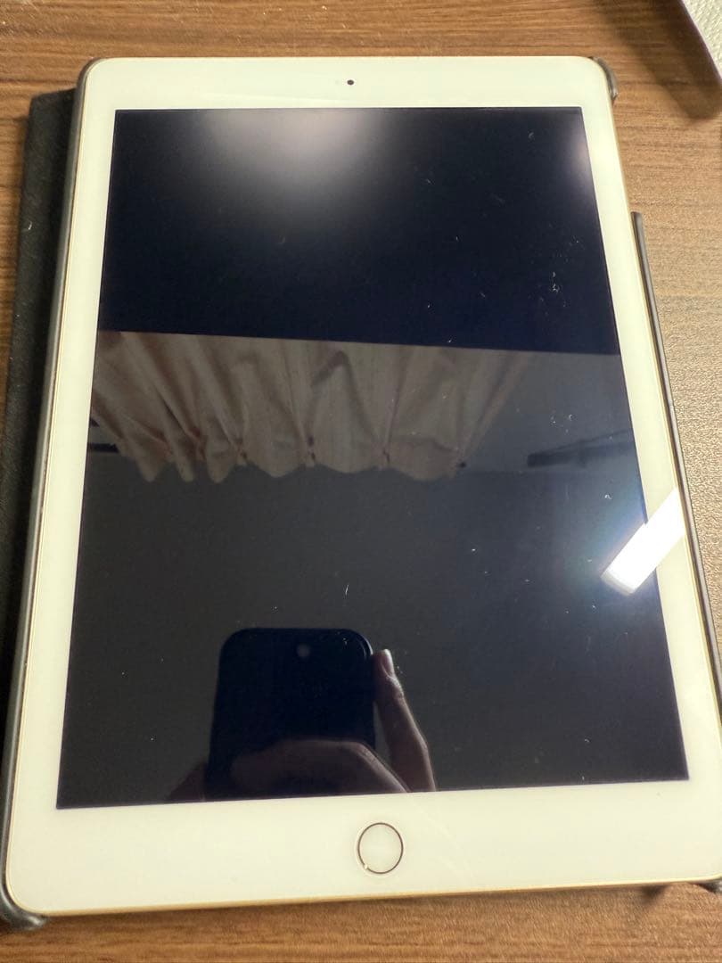 iPad 第5世代 タブレット