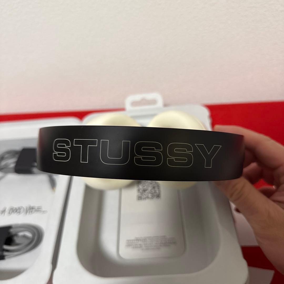 STUSSY Beats ワイヤレスヘッドホン ホワイト/ブラック