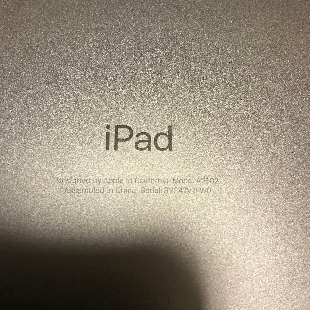 Apple iPad 第9世代　スペースグレー 本体　Wi-Fiモデル