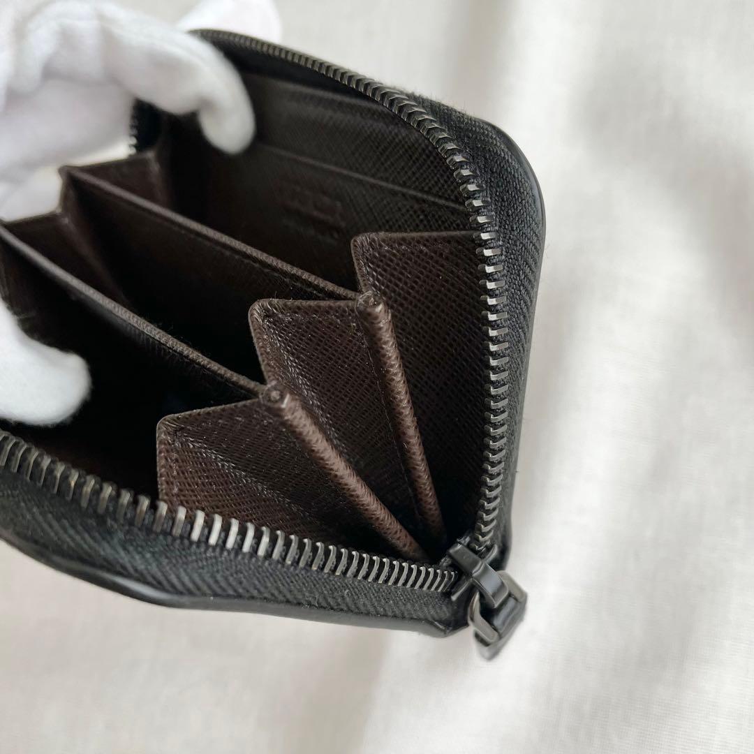 PRADA プラダ　ケース　財布　黒 ブラック